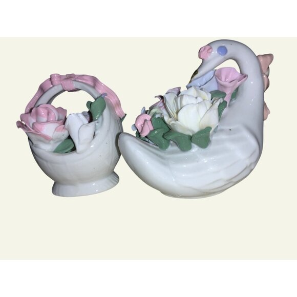Vintage Porcelain Swan & Basket Figurines With Florals - Picture 8 of 15